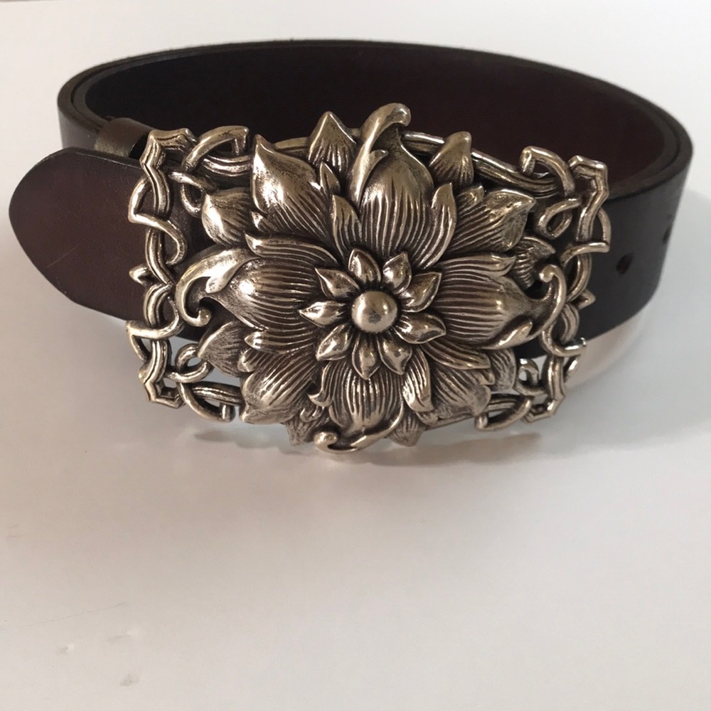 Leather Brown Belt - Flower Metal Buckle Unisex Size 34